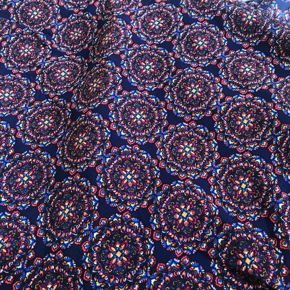 Japna Patterned Top - Picture 2 of 8